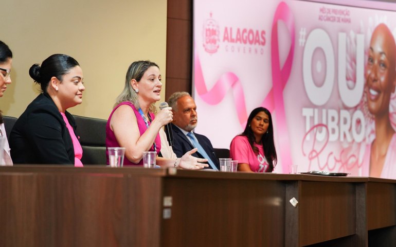 Outubro Rosa: Sesau abre campanha e destaca importância do diagnóstico precoce do câncer de mama
