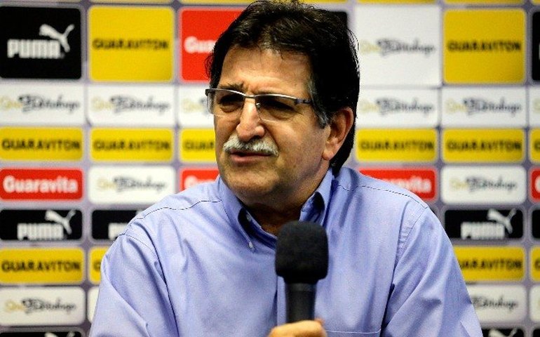 Curado, René Simões diz que controlar a mente é o maior desafio durante pandemia