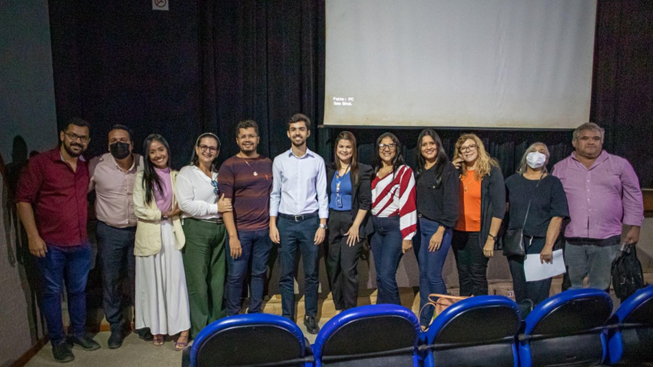 Educação de Jovens, Adultos e Idosos oferta cursos profissionalizantes para estudantes