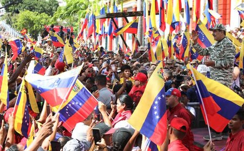 Ordem judicial retira da oposição venezuelana o controle de um de seus maiores partidos