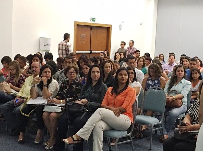 Prefeita Pauline Pereira participa de avaliação do Selo Unicef Município Aprovado