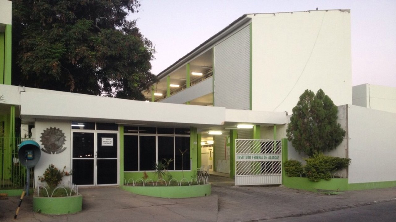 Professores do Ifal sofrem perseguição do MEC