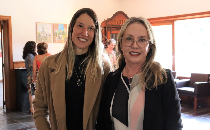 Marilia Fayh e Thatiana Gosaric expõem no Centro Municipal de Cultura