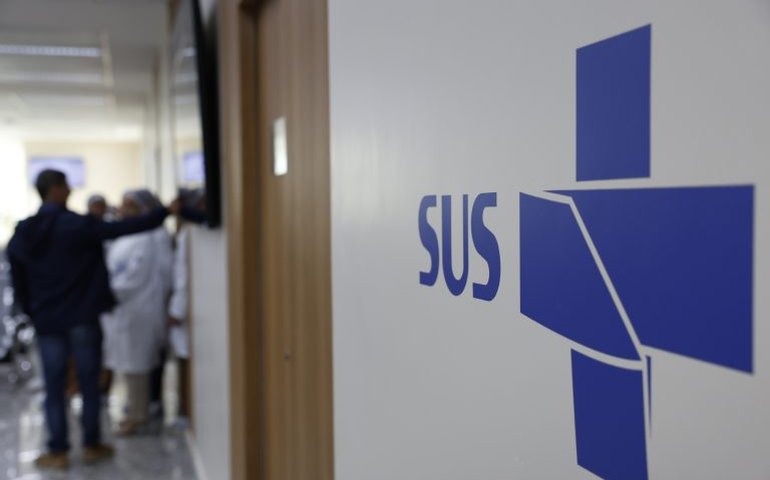 Nova lei prevê ajuda de custo para pacientes do SUS que fazem tratamento em outra cidade