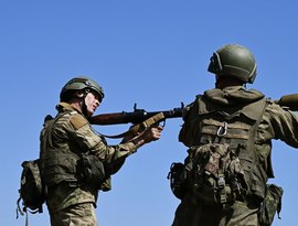 Ex-analista da CIA afirma que Ucrânia já não consegue conter avanço russo