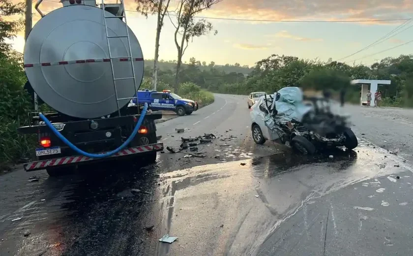 Sargento aposentado morre em colisão frontal em Branquinha