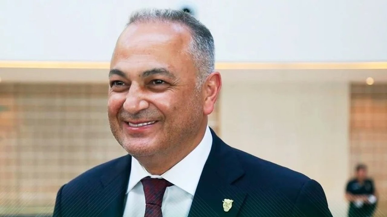 Por suspeita de manipulação, presidente da Federação Boliviana pedirá paralisação de campeonatos