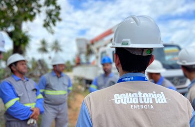 Equatorial instala mais de 100 mil espaçadores em Alagoas para aumentar a confiabilidade do sistema elétrico
