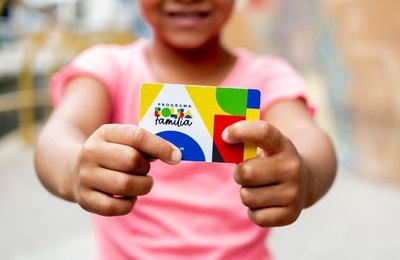 Caixa inicia pagamento do Bolsa Família referente ao mês de agosto nesta terça-feira