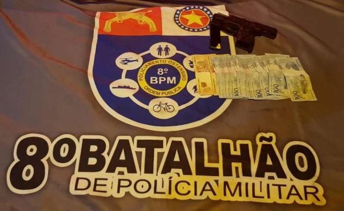 Policiais apreenderam a pistola utilizada no crime Policiais apreenderam a pistola utilizada no crime
