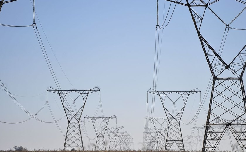 Governo publica decreto sobre renovação de concessões das distribuidoras de energia