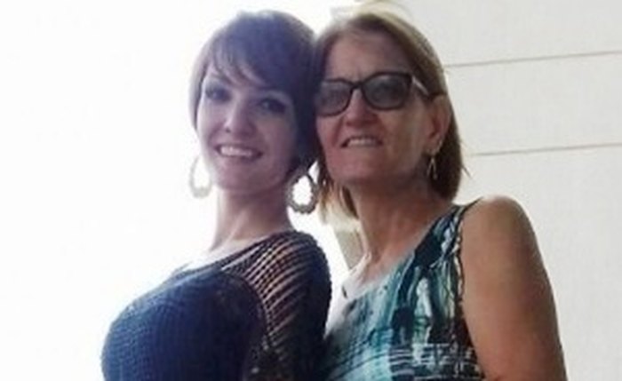 Maíra e sua mãe Maria (Foto: Reprodução)