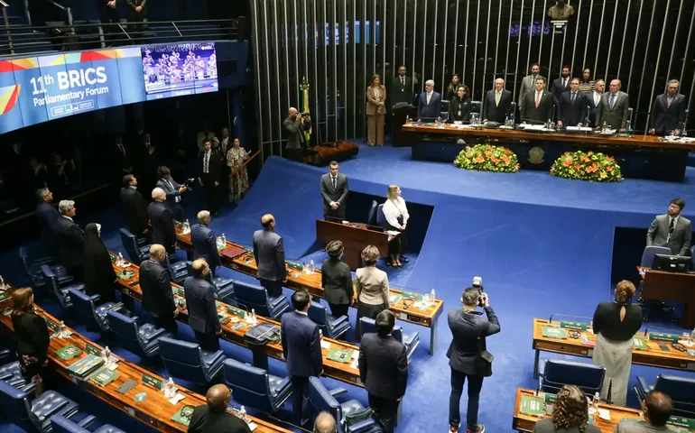 Congresso defende ampliação das relações Sul-Sul em Fórum do Brics