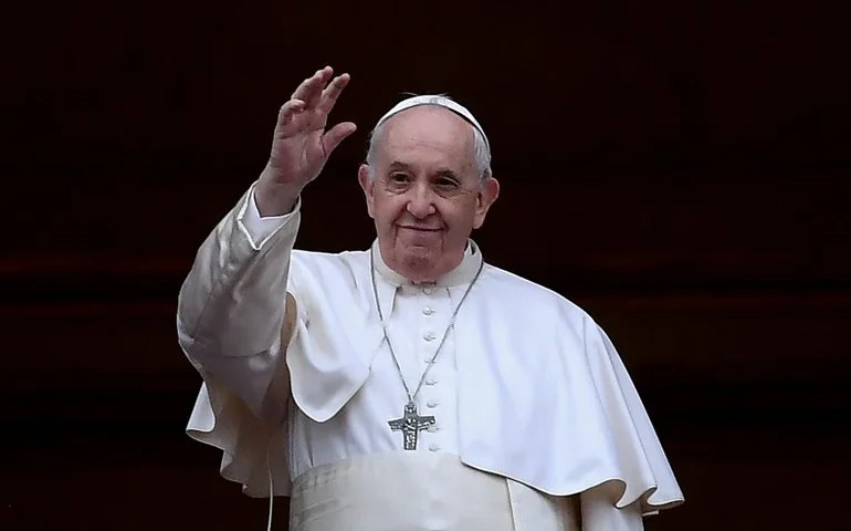 Papa Francisco celebra missa de Páscoa e condena 'obstáculos' para a paz mundial