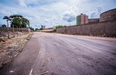 Descartes irregulares de entulho e lixo causam prejuízo financeiro e evitam novas ações em Arapiraca