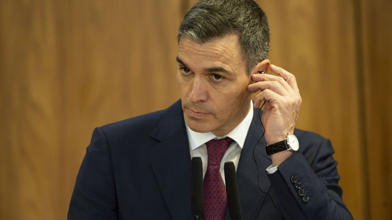 Sánchez diz que estuda renunciar a cargo de premiê em meio a investigação sobre esposa