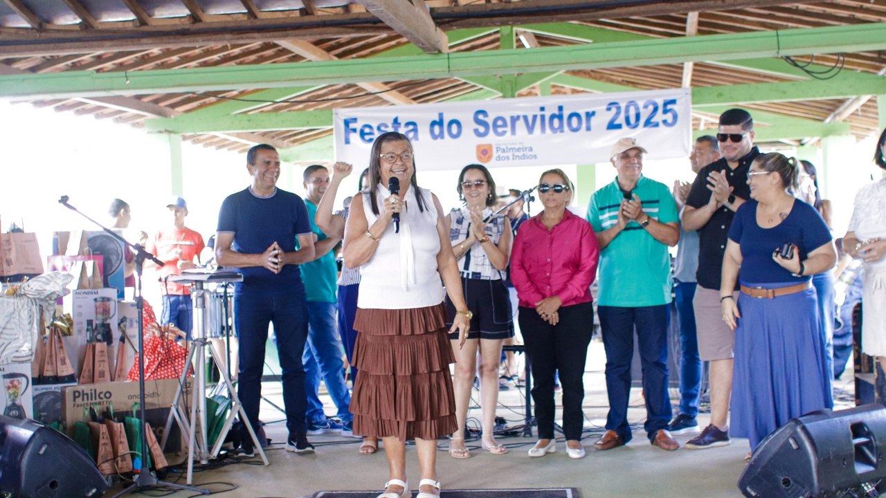Festa do Servidor é comemorada com almoço, premiação e música, mas presença de efetivos foi reduzida em Palmeira Dos Índios