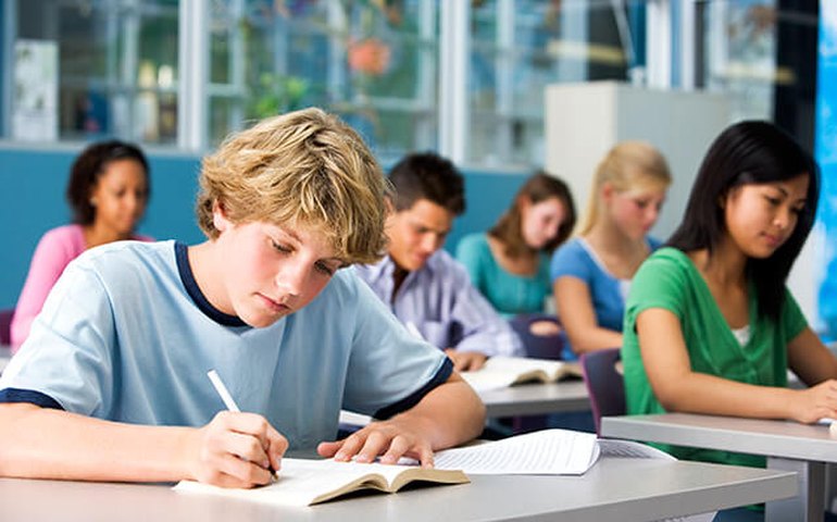 Estudantes entram na reta final de estudos para as provas do Enem