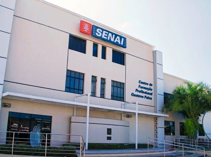 Senai abre vagas para curso de Confeiteiro; aulas serão no período da noite