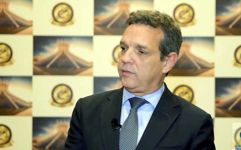 Petrobras confirma lista de indicados, com Paes de Andrade para a presidência