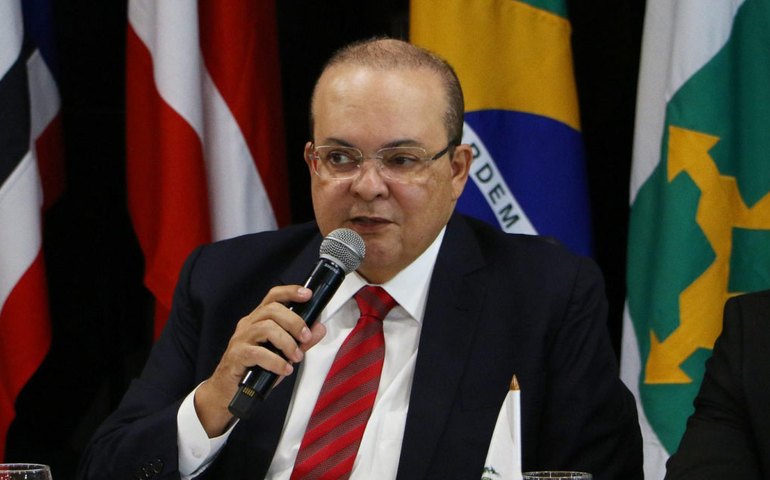 Ibaneis demite número 2 da PM após ataque ao Supremo Tribunal Federal