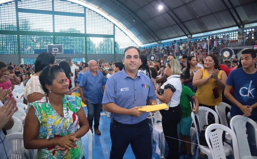 Tecnologia e educação: alunos e professores do Pilar vão ganhar notebooks da Prefeitura