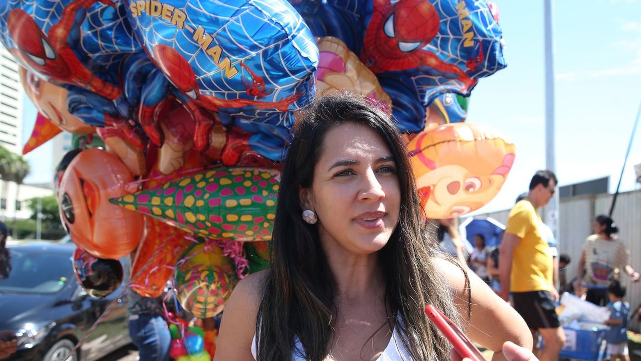 Brasília celebra 63 anos em festa com juventude e diversão