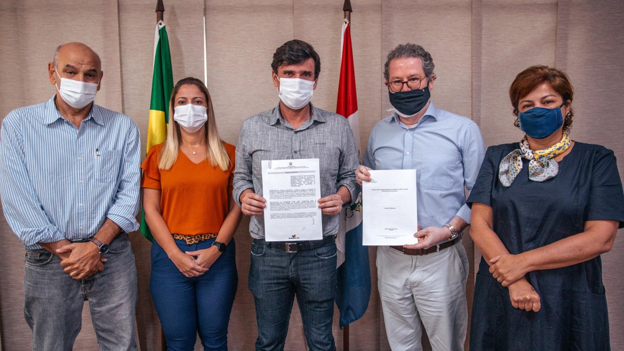 Sedetur assina termo de fomento para desenvolvimento do turismo de eventos e negócios em Alagoas