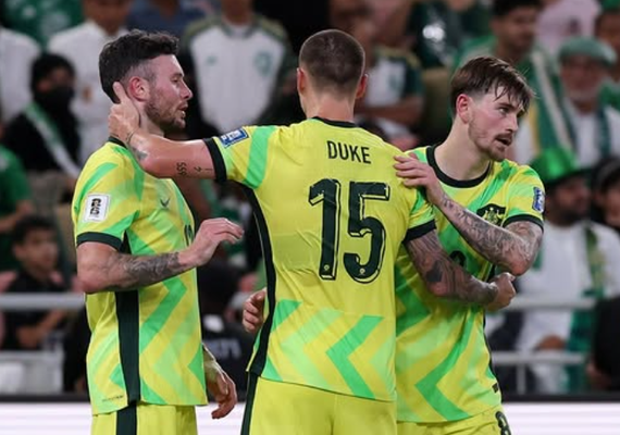 Austrália vence Arábia Saudita de virada e garante classificação para a Copa do Mundo de 2026