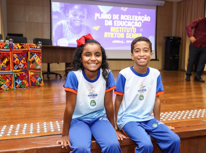 Nova parceria entre Maceió e o Instituto Ayrton Senna vai alcançar 37 mil estudantes em 2025
