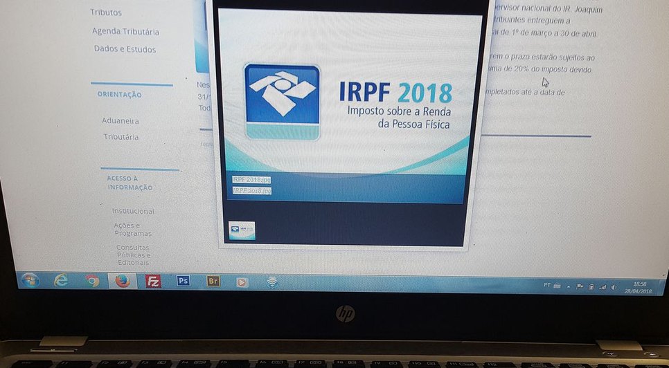 Imposto de Renda 2018 / Foto: Marcelo Casal / Agência Brasil