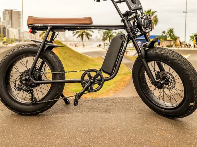 Mobilidade elétrica em alta exige atenção: veja dicas de segurança para usar bikes elétricas e autopropelidos nas cidades