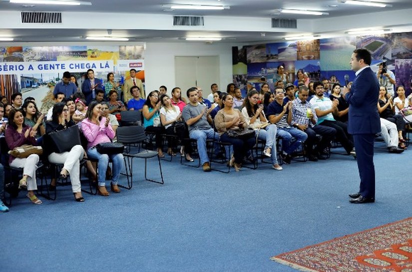 Governo de Alagoas convoca aprovados no concurso público da Uncisal de 2014