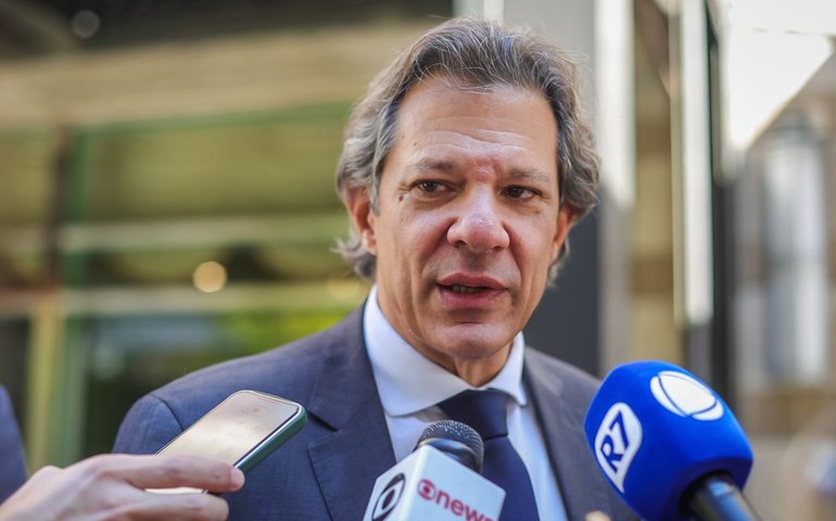Haddad critica imprensa por cobertura sobre desoneração fiscal