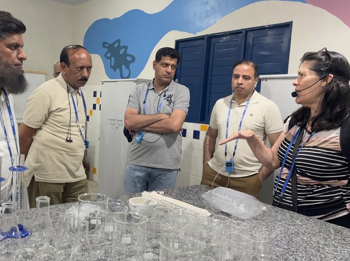 Comitiva paquistanesa visita Alagoas para conhecer boas práticas em alimentação escolar ofertadas pela rede estadual