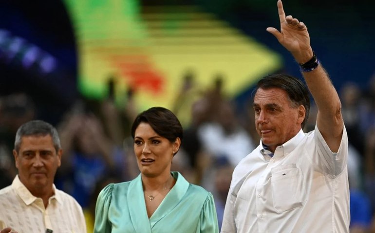 Eleições 2022: “Vice não pode ser pessoa que conspire contra você”, diz Bolsonaro