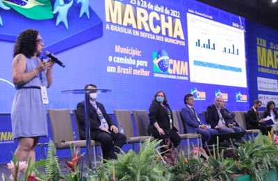 Prefeitos são alertados sobre a redução do orçamento da Assistência Social 