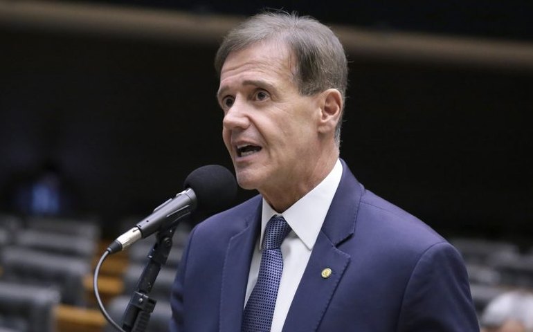 Deputado comenta megaoperação contra crime organizado no RJ; ouça