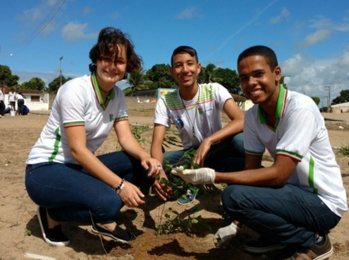 Projeto de arborização Alagoas Mais Verde chega a Penedo