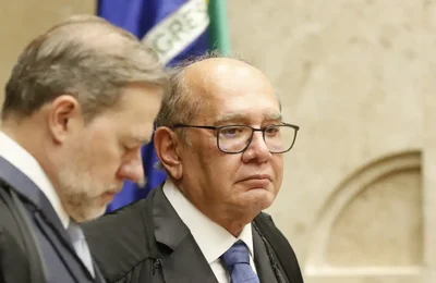 Gilmar Mendes pede parecer sobre ações contra impeachment de ministros do STF