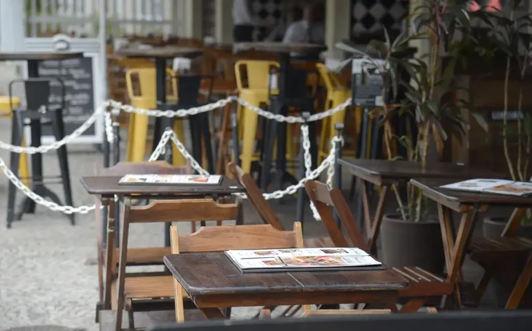 Bares e restaurantes seguem firmes no apoio contra o assédio às mulheres