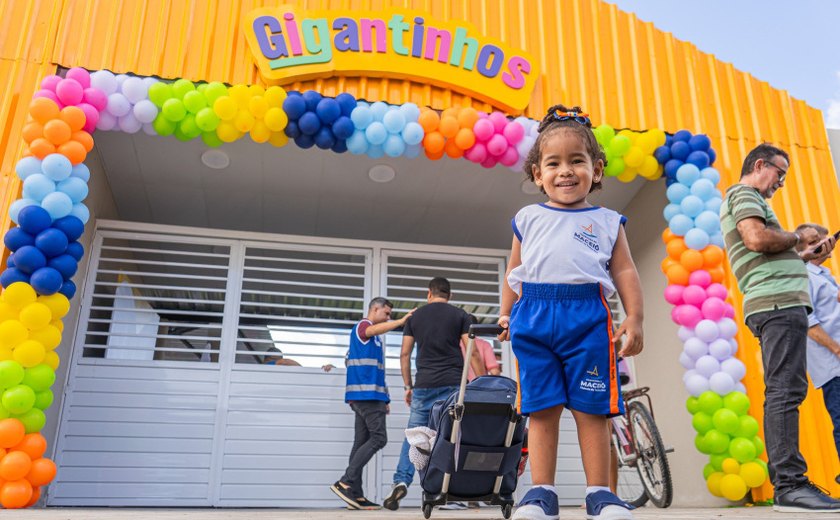 Prefeitura promove avanços significativos na educação pública de Maceió