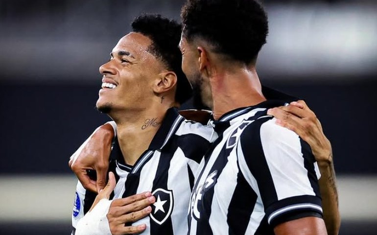 Botafogo supera crise extra campo, derrota o Petrolero e segue invicto na Sul-Americana