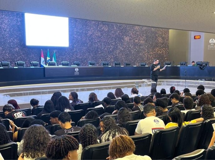 PCJE oferece aulão de Língua Portuguesa para estudantes da rede pública estadual