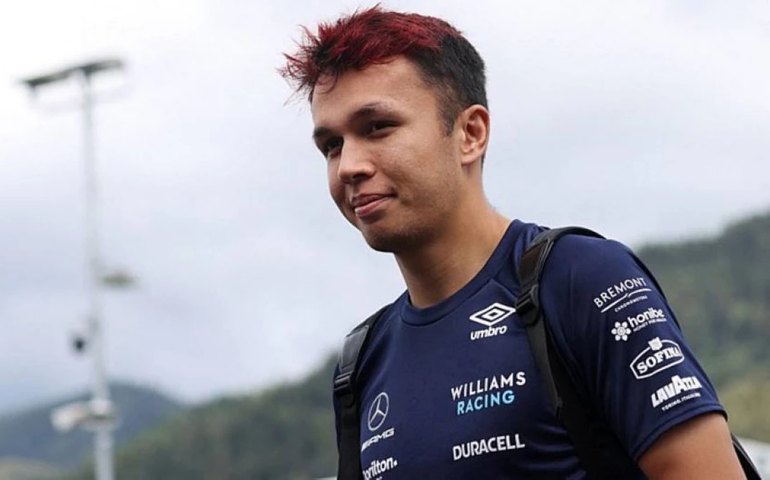 Williams estende contrato e Albon ganha nova oportunidade na Fórmula 1