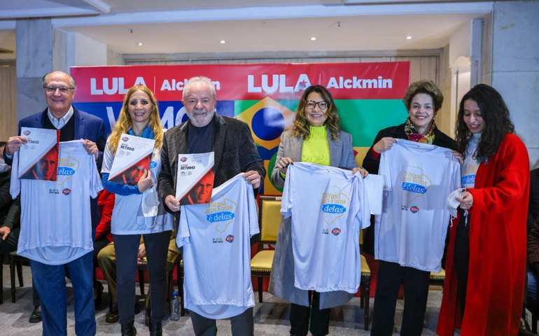 Representantes do cooperativismo pedem mais investimentos no setor e relembram conquistas nos governos do PT