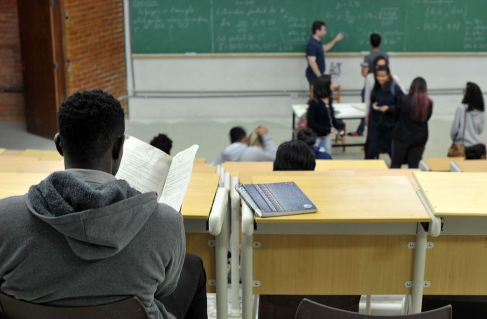 sala_de_aula / Foto: Foto: Agência Brasil/ Divulgação