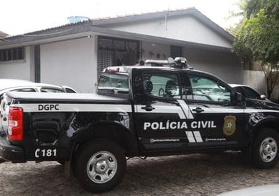 Homem vai prestar depoimento e acaba sendo preso por tentativa de homicídio