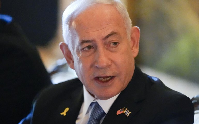Netanyahu demite ministro da Defesa de Israel
