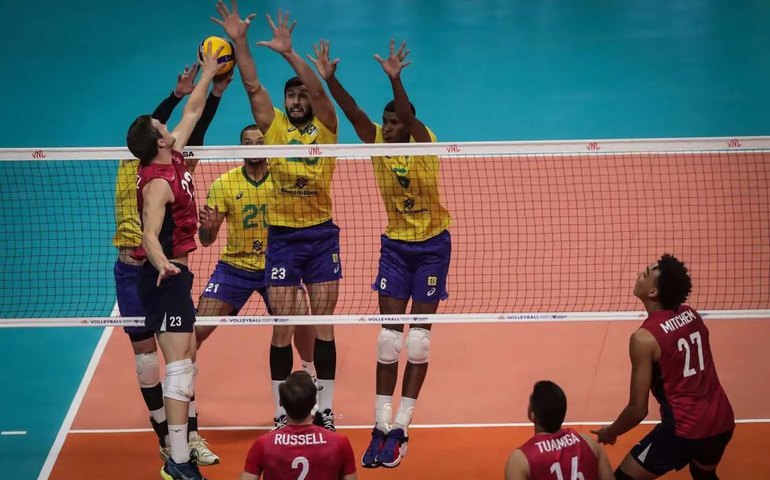 Seleção masculina perde de virada dos EUA e é eliminada da Liga das Nações